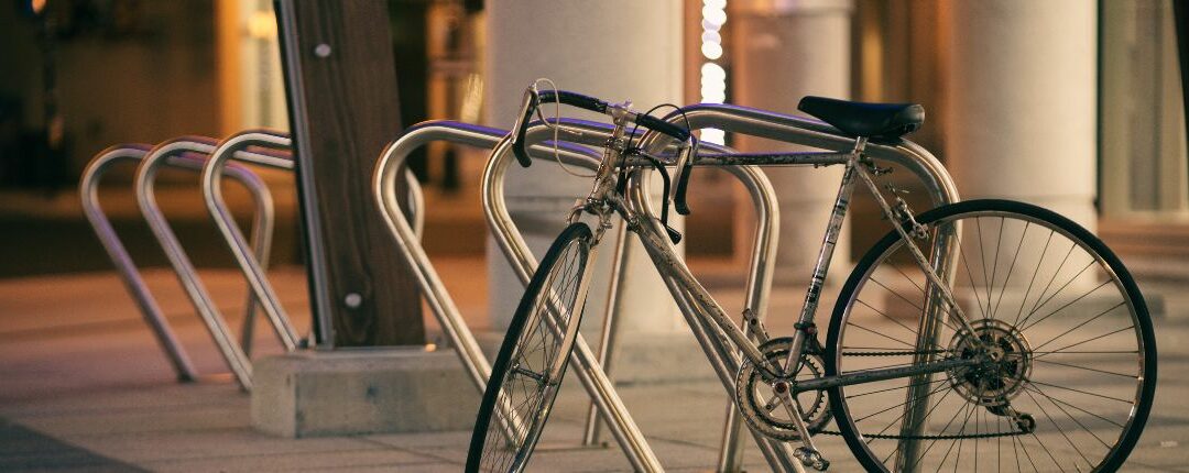 Bicicletário para condomínio: como criar e implementar